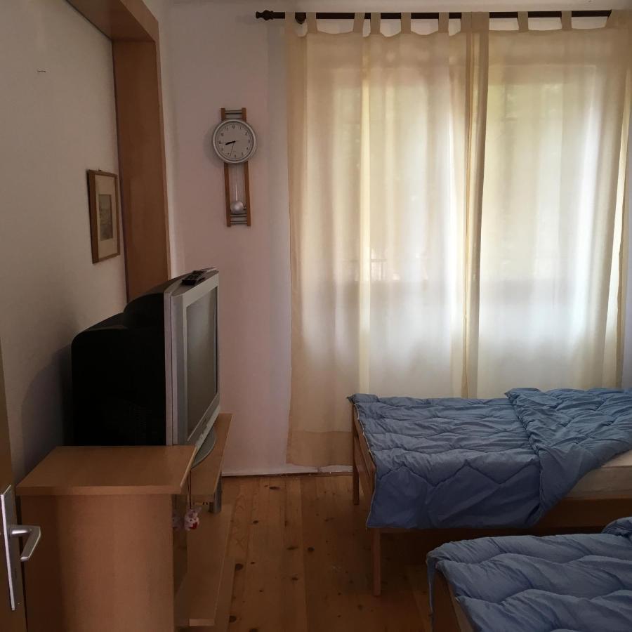 Feel Like Home Guest House SJJ Extérieur photo